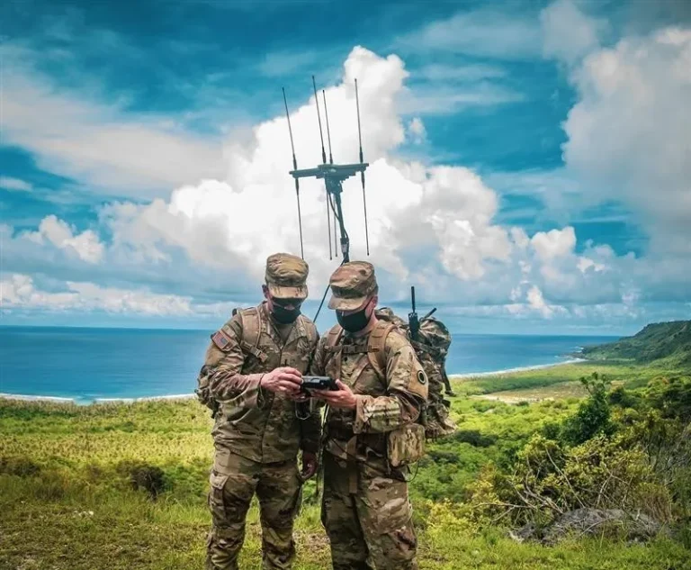 Army Turns to AI for Rapid RF Waveform Reprogramming at the Edge 1 RF Waveform